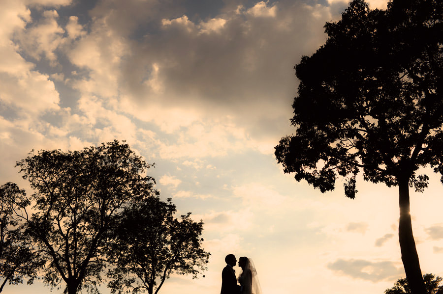 wedding couple silhouette 